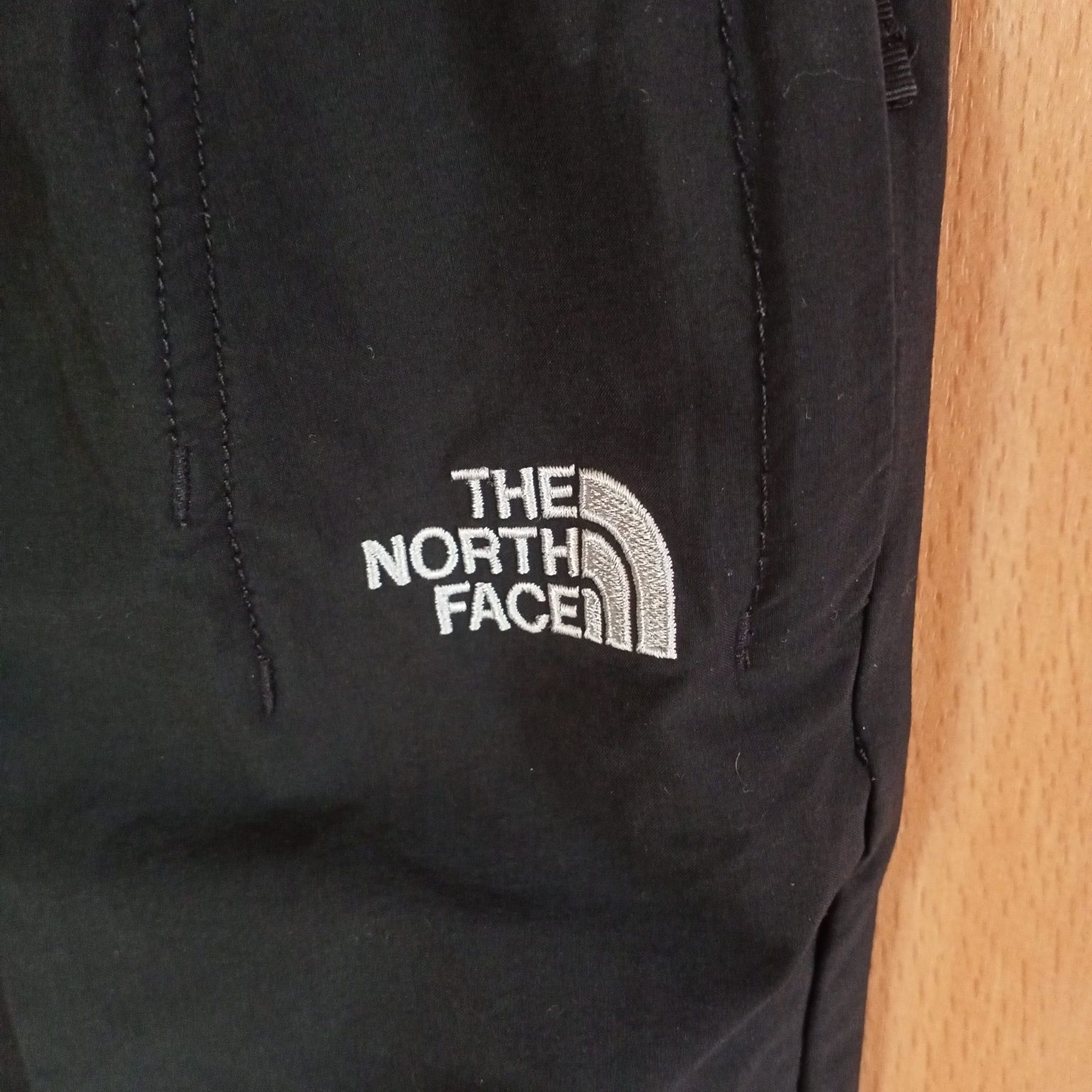 L junior / lekkie spodnie turystyczne chłopięce The Nord Face
