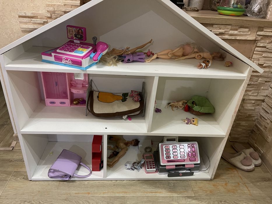 Продам домик для барби кукол игрушек