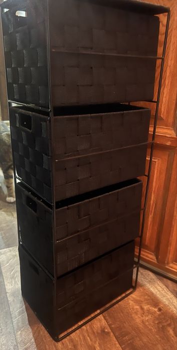 szafka czarna ze szufladkami