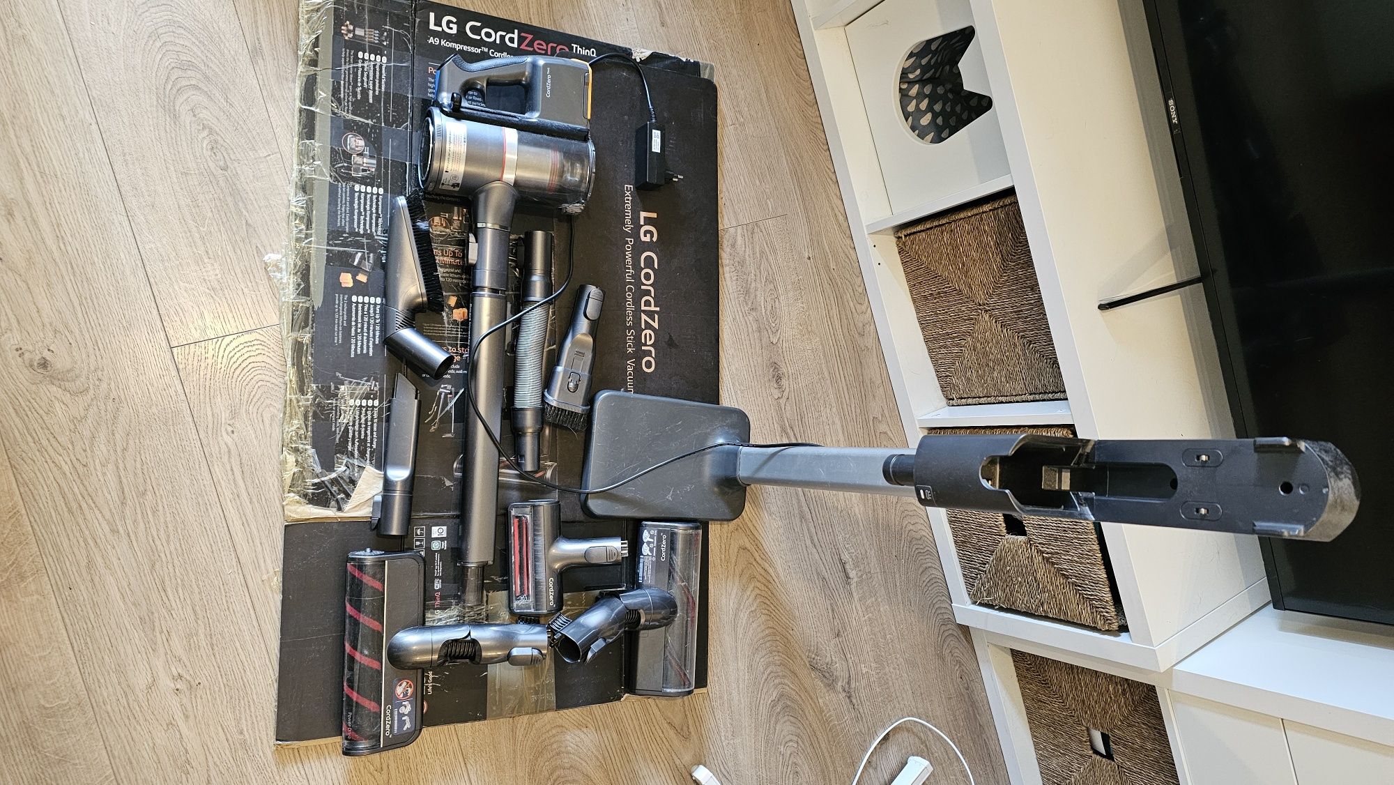 Odkurzacz bezprzewodowy LG CordZero A9