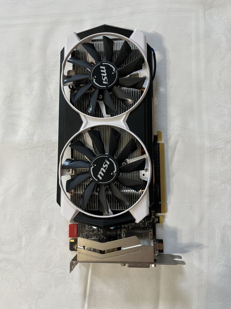 PC Torre com GPU -> MSI GTX 960 CPU -> i5-4590 apenas falta SSD ou HDD