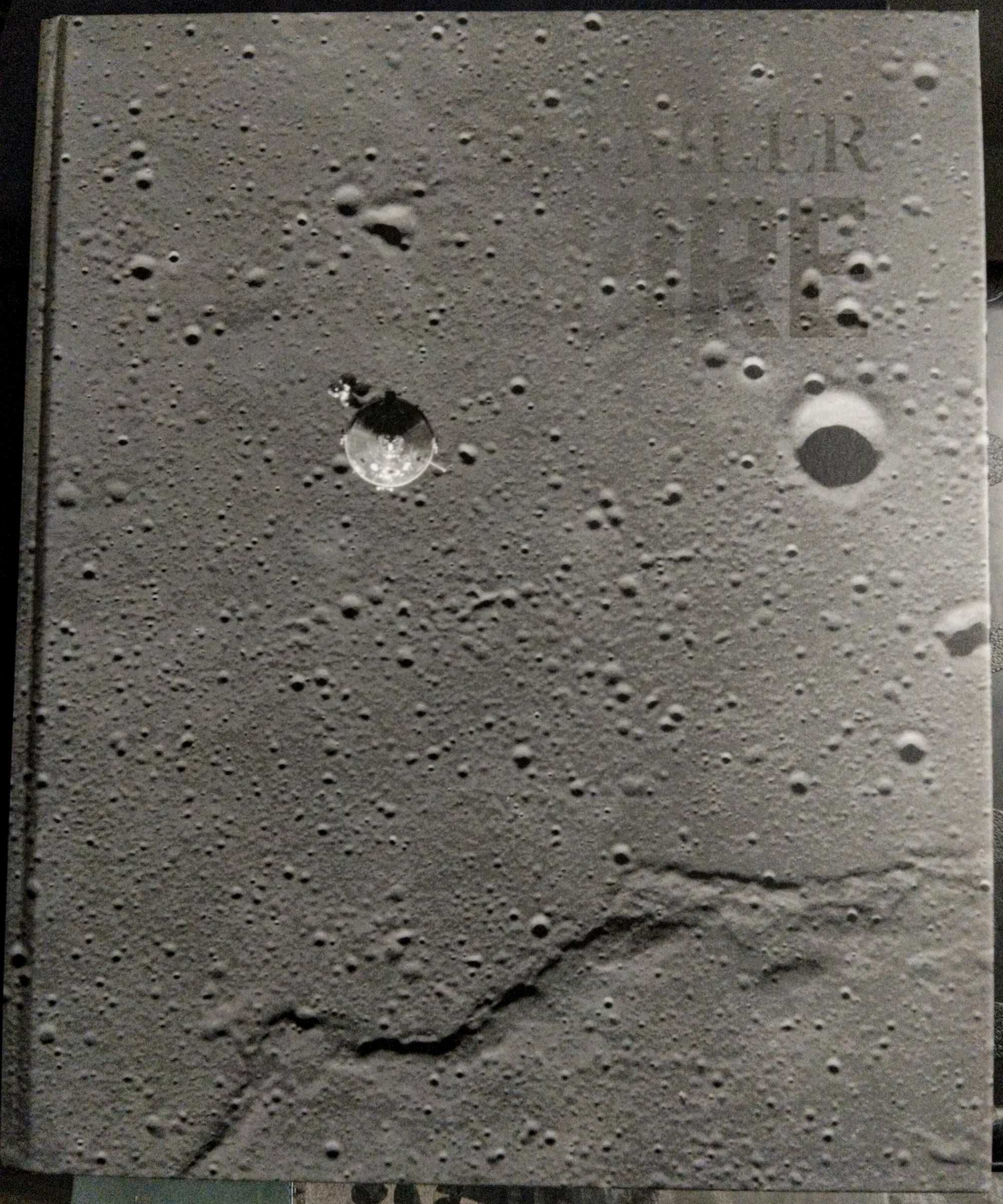 Livro MOONFIRE de Norman Mailer - A Épica Jornada da Apollo 11