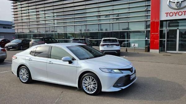 Toyota Camry 2020