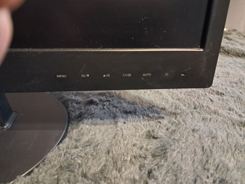 Продам монитор SAMSUNG 22'