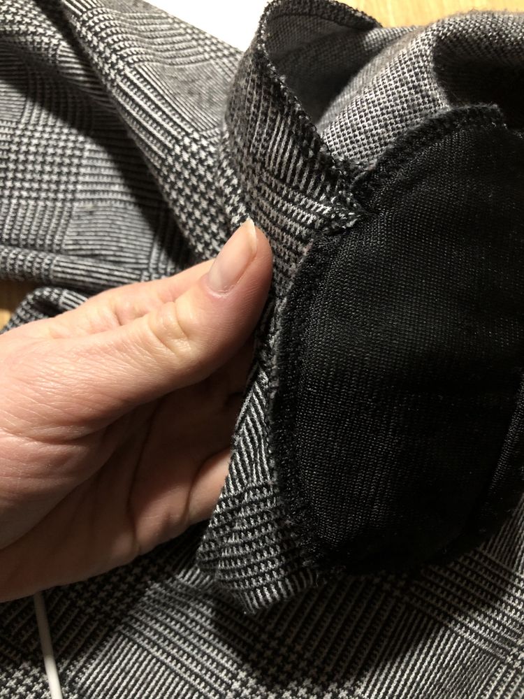 15. r.S/XS Reserved sukienka ołówkowa pepitka tuba. Rękawy 7/8