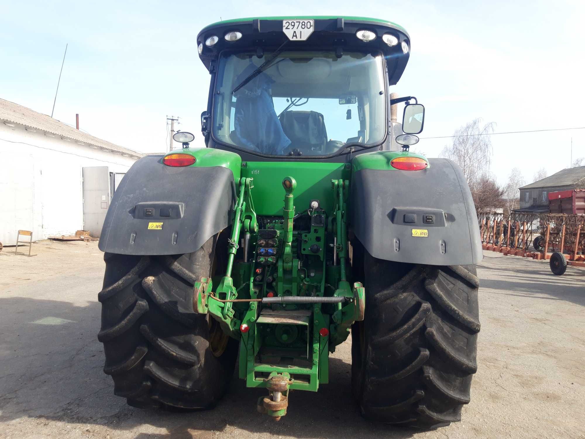 John Deere 8370R