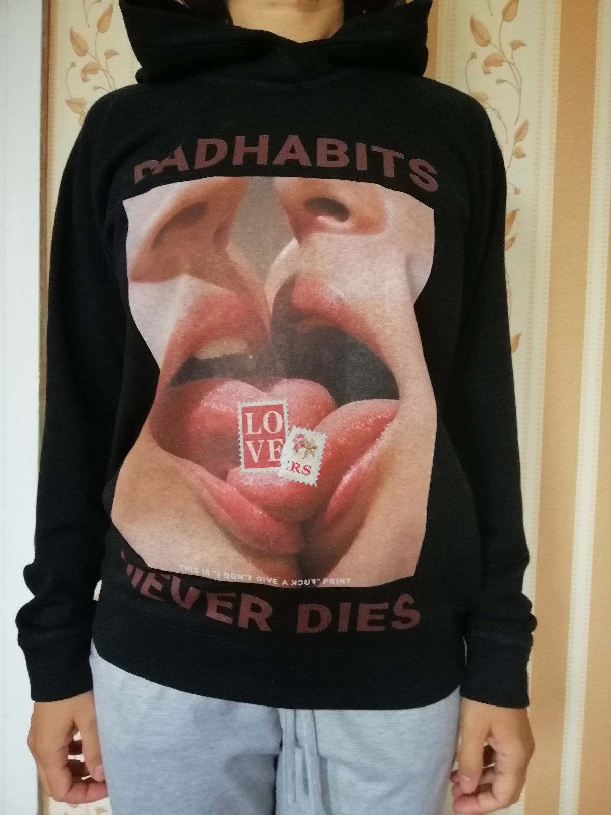 Продам женское худи BADHABITS