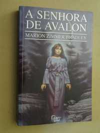 A Senhora de Avalon de Marion Zimmer Bradley