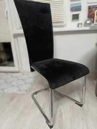 Krzesła welurowe chrom czarne