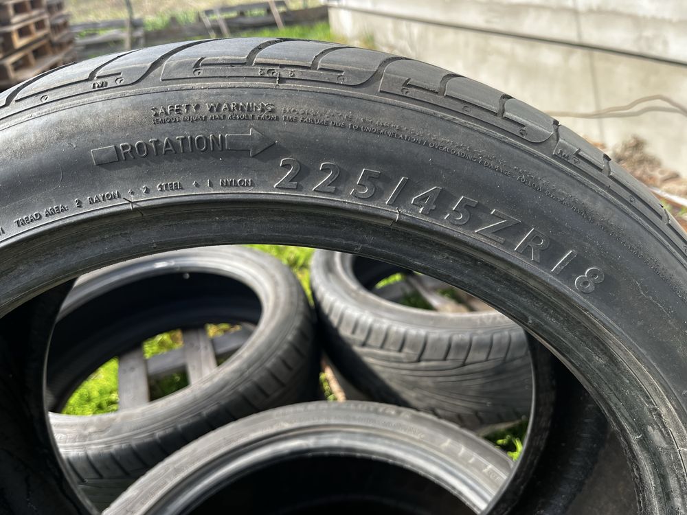 Шини зимові/літні 225/45 R18