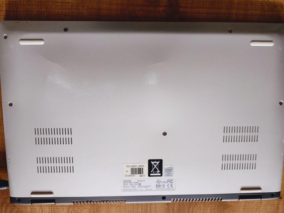 Laptop Toshiba Satelite P55W