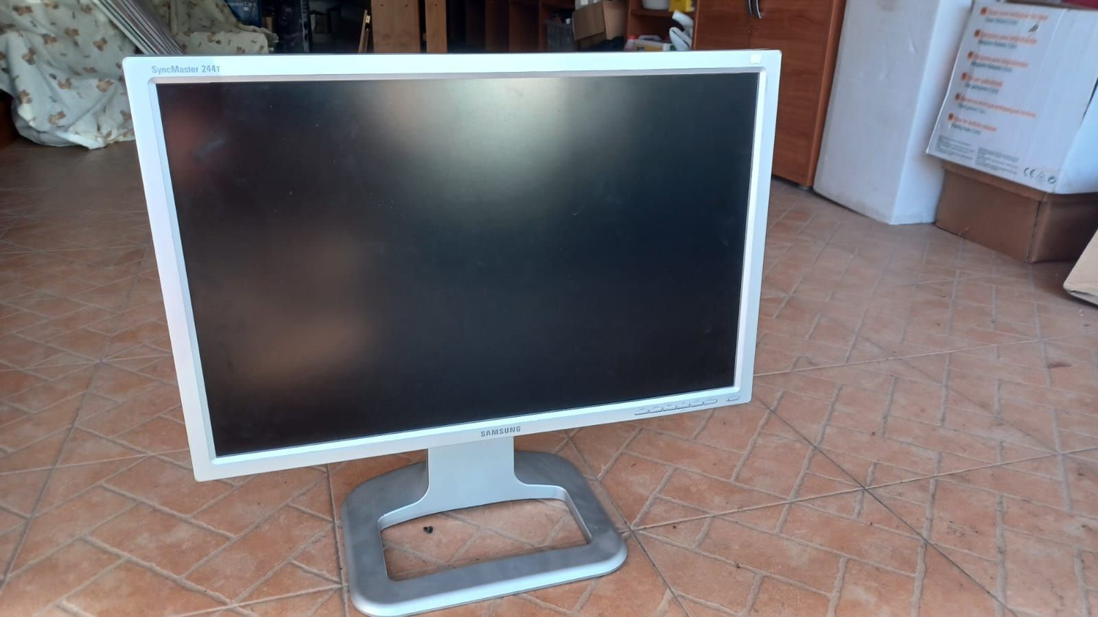 Ecrã computador 24 polegadas