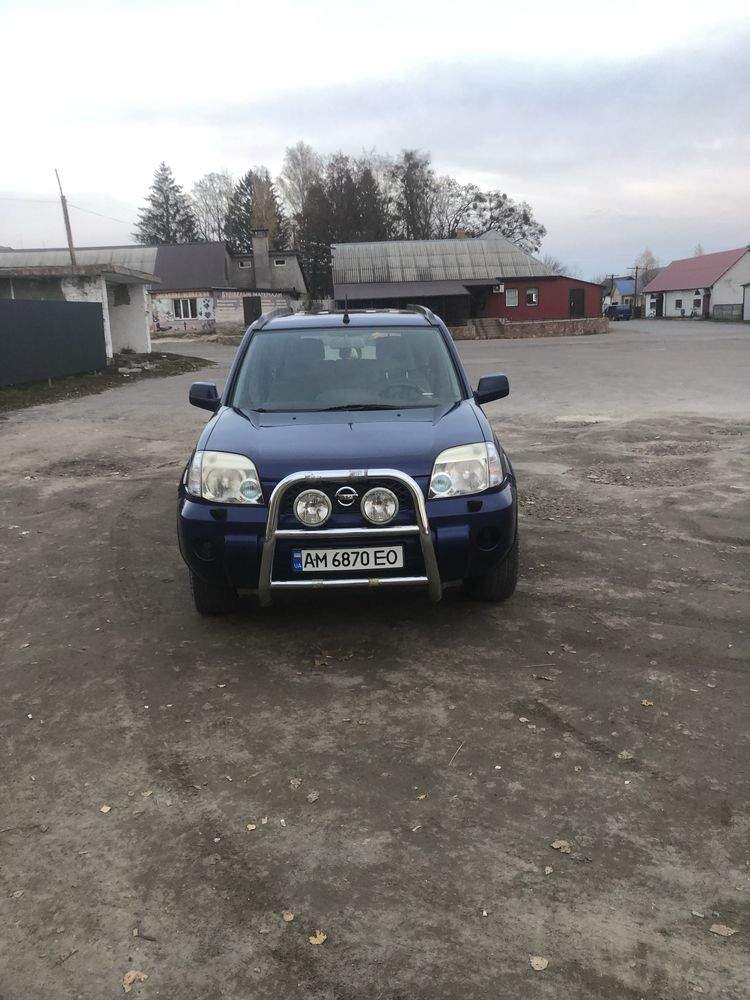 Продам нісан 4*4