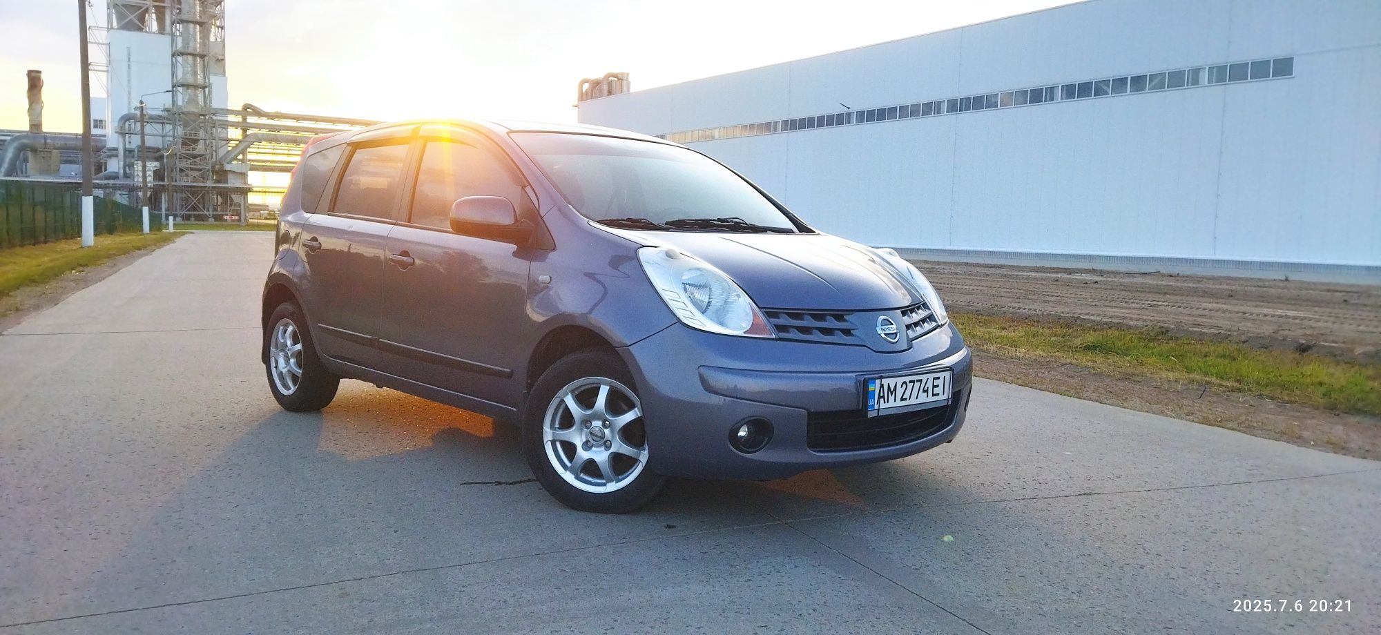 Продам автомобіль Нисан Ноте 2007р.в