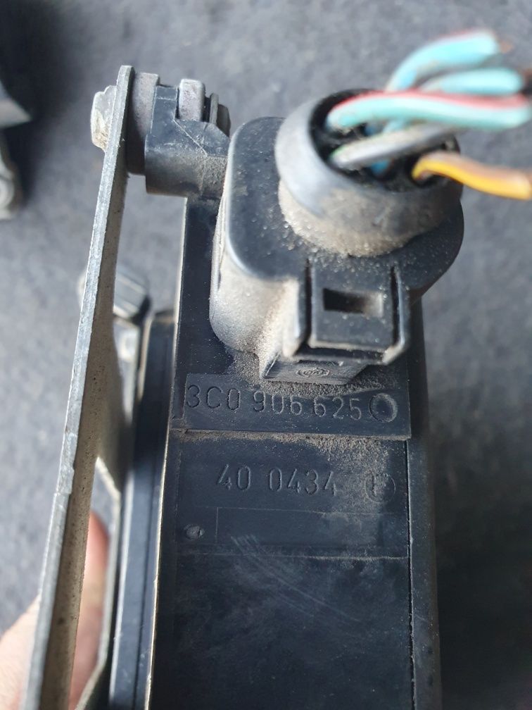Zawór magnetyczny podciśnienia VW 1,9 2,0tdi 6Q0.906.625 , 3C0.906.625