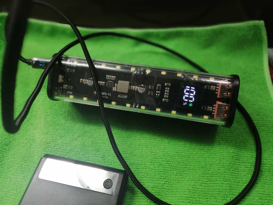 Повербанк із швидкою зарядкою