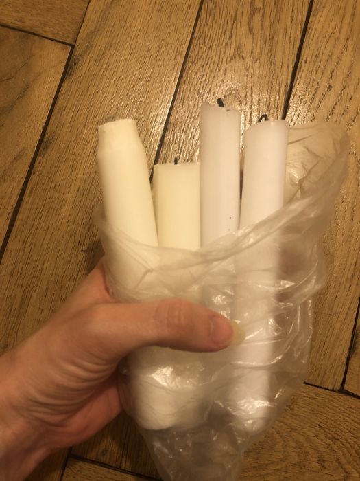 Świece świeczki białe cztery