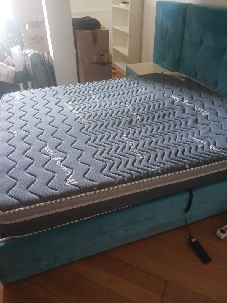 Cama de casal articulada eléctrica