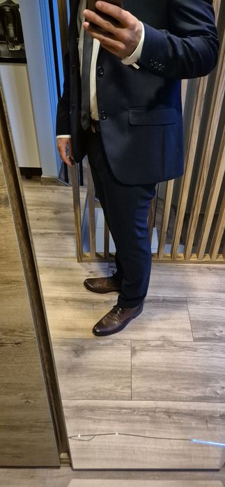 Garnitur, buty, pasek i krawat