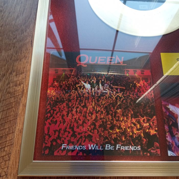 Queen - Friends Will Be Friends.