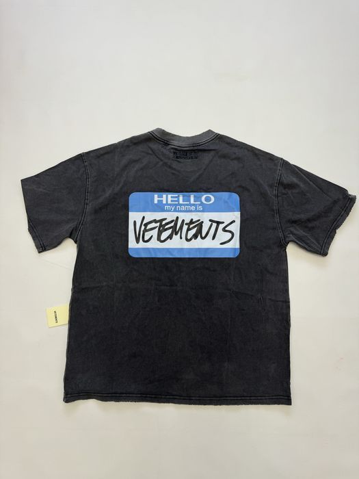 Футболка Vetements Hello my name is Vetements blacl washed