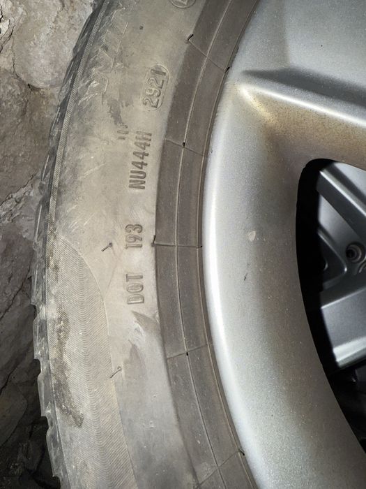 Alufelgi 17” Audi z oponami zimowymi Pirelli 225/50 r17
