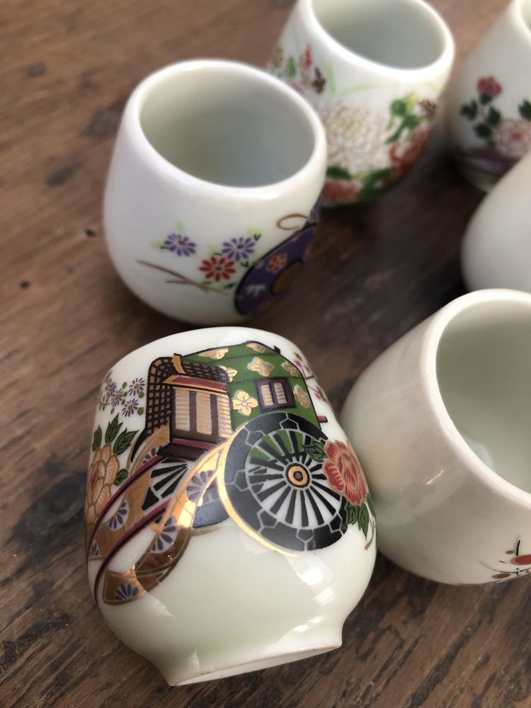 Copinhos de porcelana