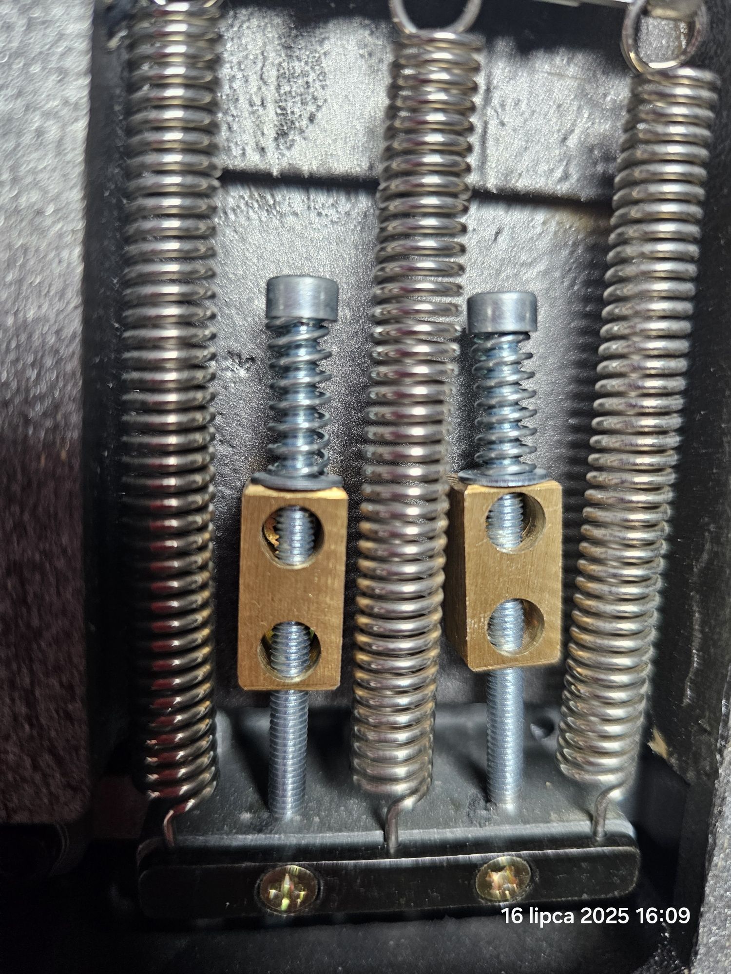 Ibanez RG5EX1 + twardy futerał