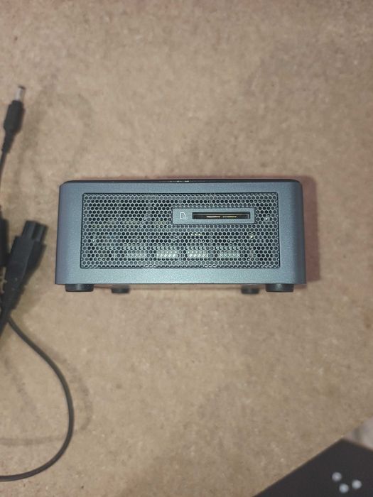 Мінікомп'ютер Intel NUC10 i7 FNH