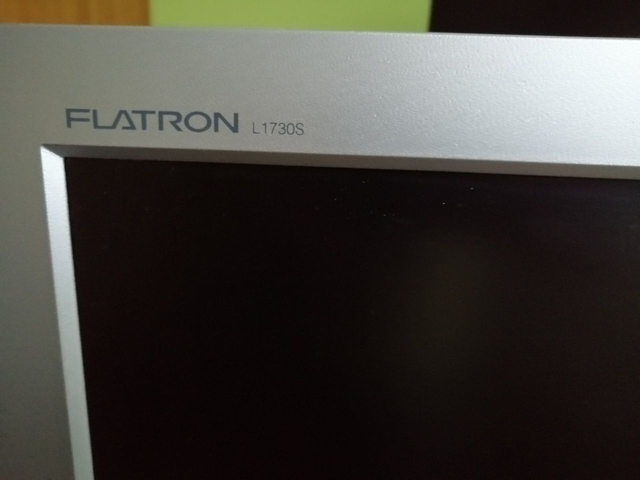 Monitor LG Flatron 17 LCD