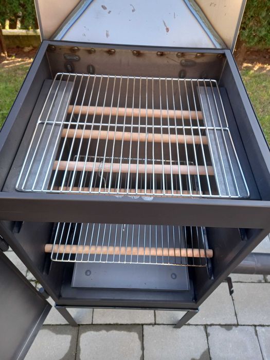 Wędzarnia ogrodowa - stolik, piecyk ,rury-komplet- Nowość