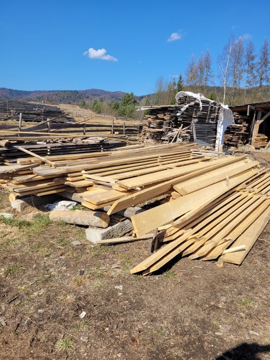 Usługi tartaczne, sprzedaż drzewa/desek.