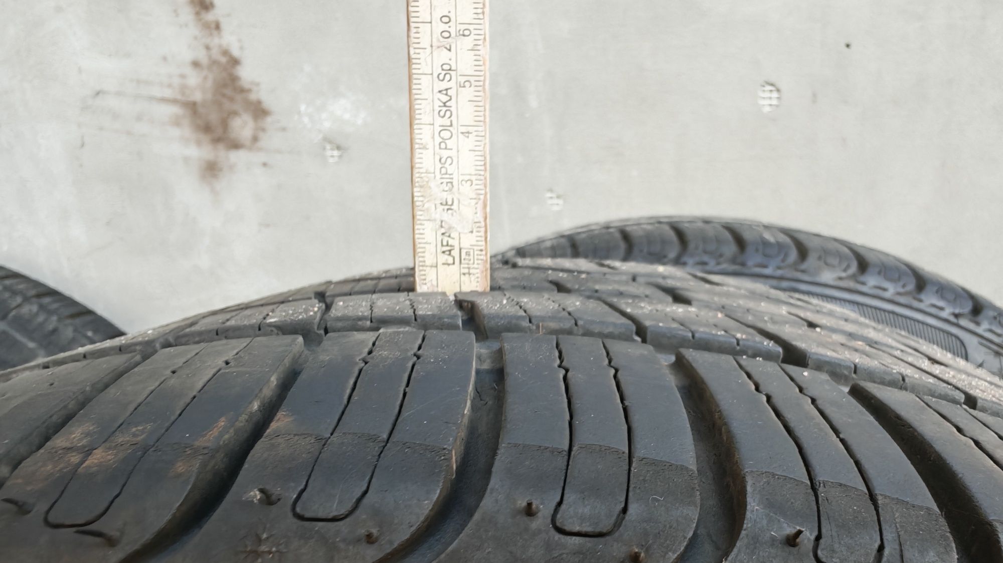 Opony wielosezonowe Toyo Celcius 225/40/18 rok 12/2020
