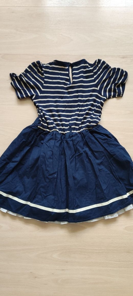 Sukienka Dunnes 7 lat r.116-122 L1