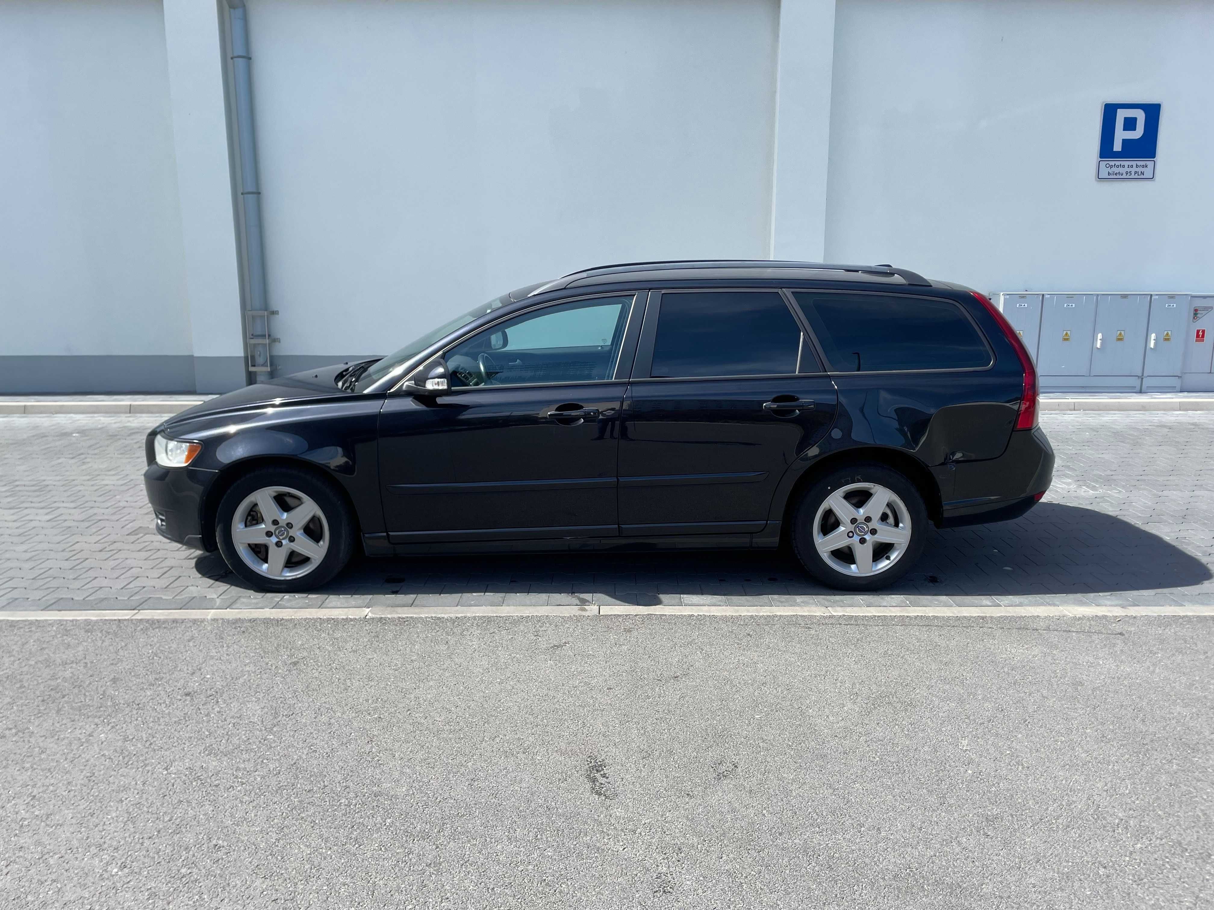 VOLVO V50 2.0D kombi 2010r.