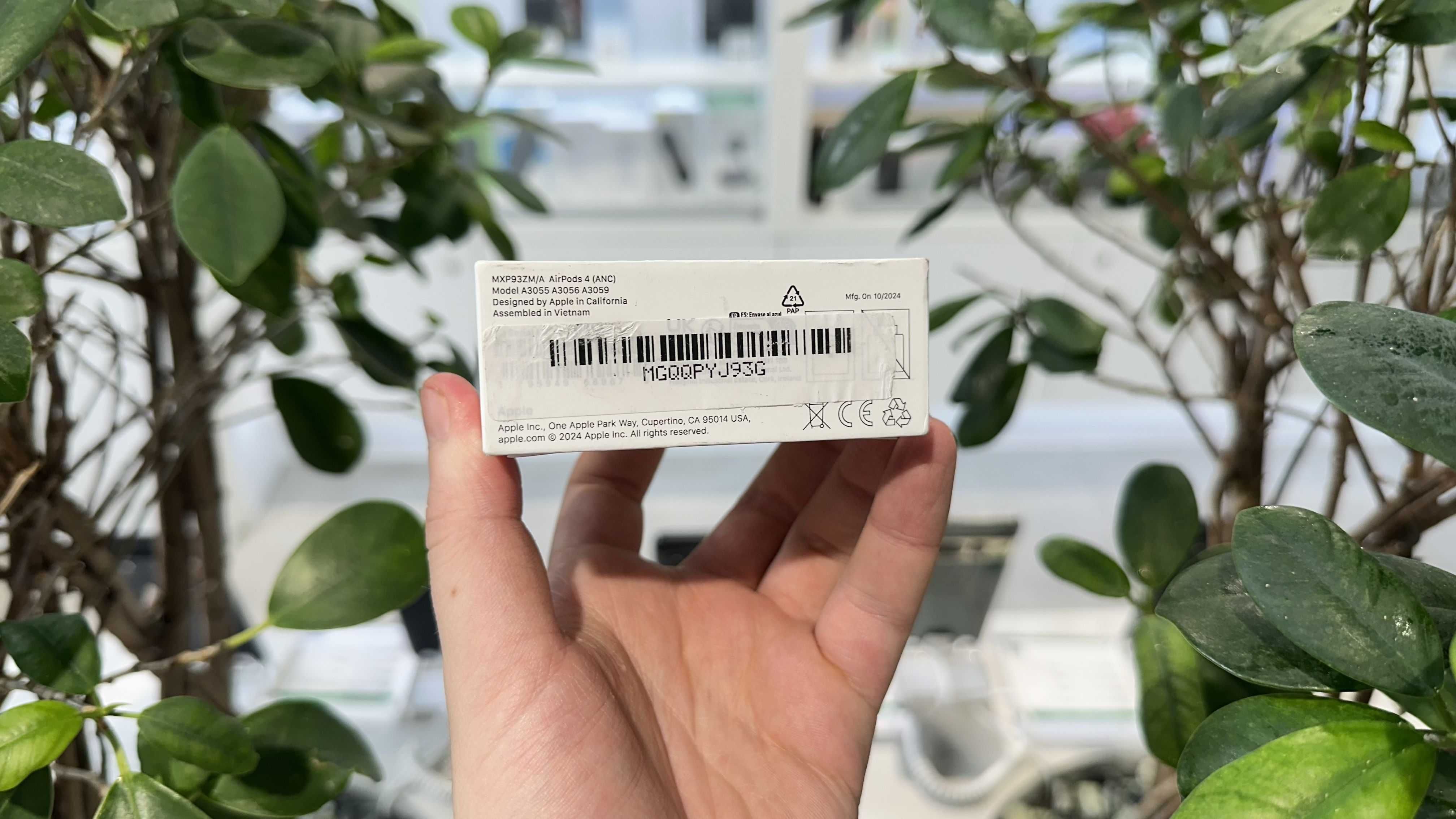 NEW Навушники TWS Apple AirPods 4 White Гарантія Trade In