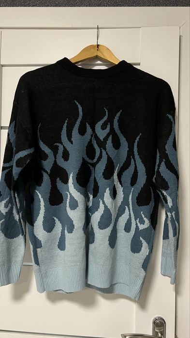 Кофта з вогняним принтом | HOUSE BRAND | Розмір XS | Loose Fit