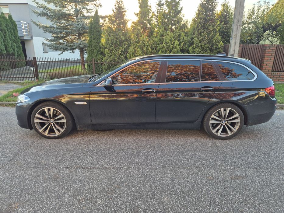 Bmw F11 Lift 530d 2015r. Dociągi Panorama Kamery 360 Hak Head UP