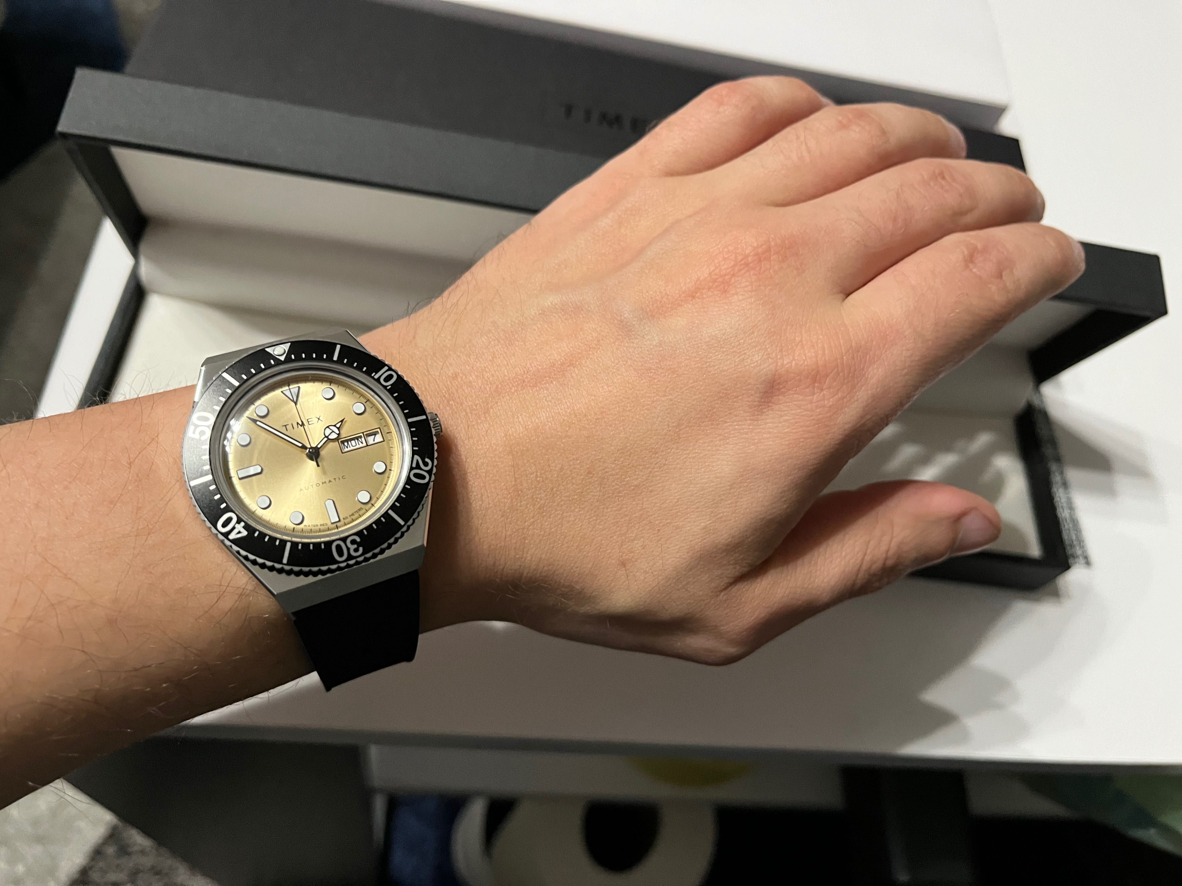 TIMEX M79 Automatic TW2W47600 zegarek męski retro automat Złota tarcza
