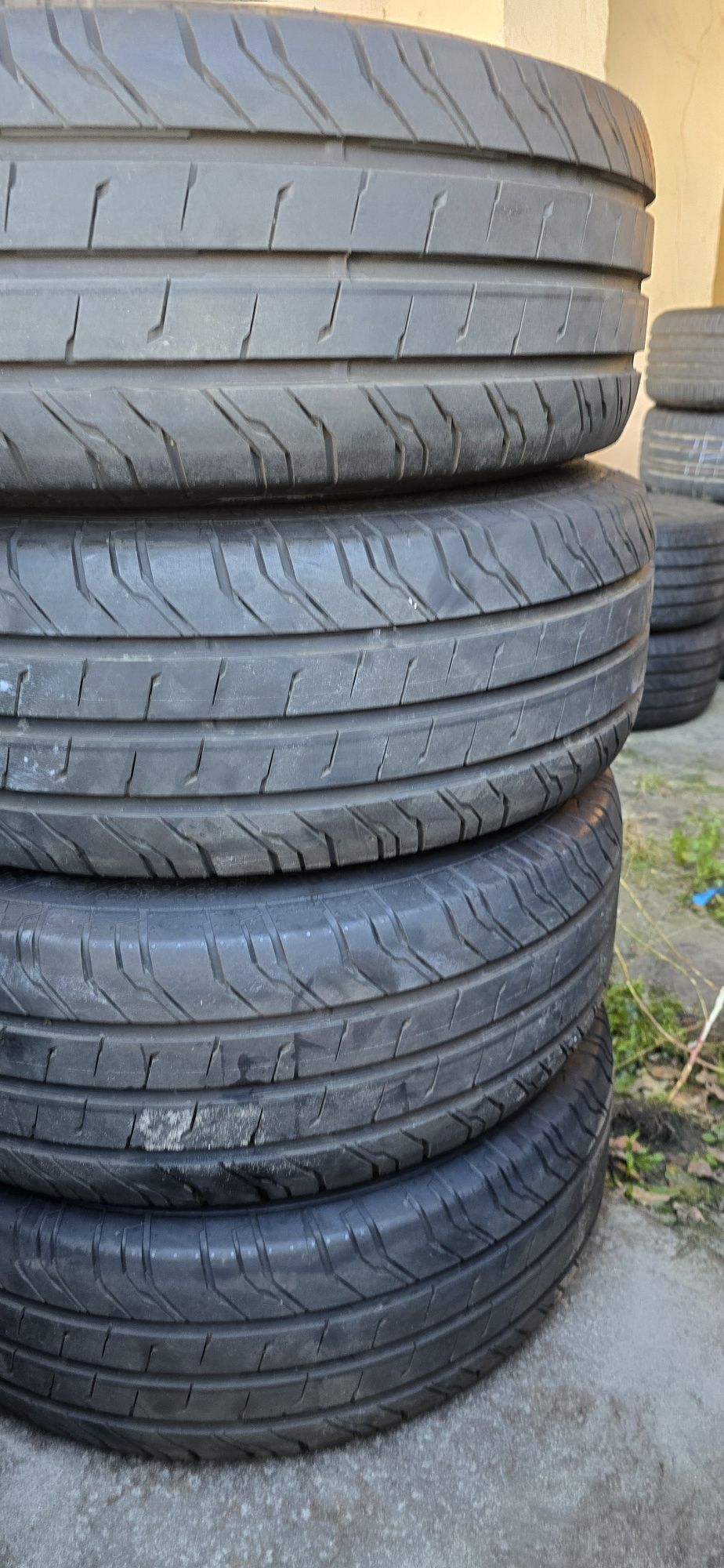 Opony letnie 235/65/16 C Continental VanContact 200 nowe 2024r demo