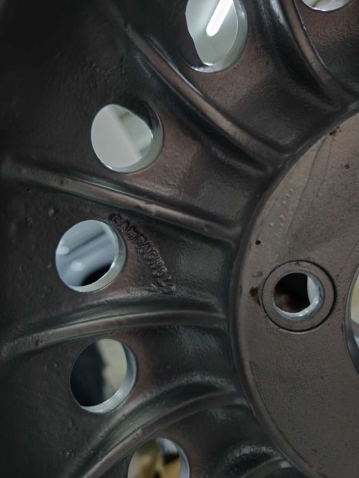 5 Jantes Originais GTA Campagnolo 14x6 Magnésio com pneus
