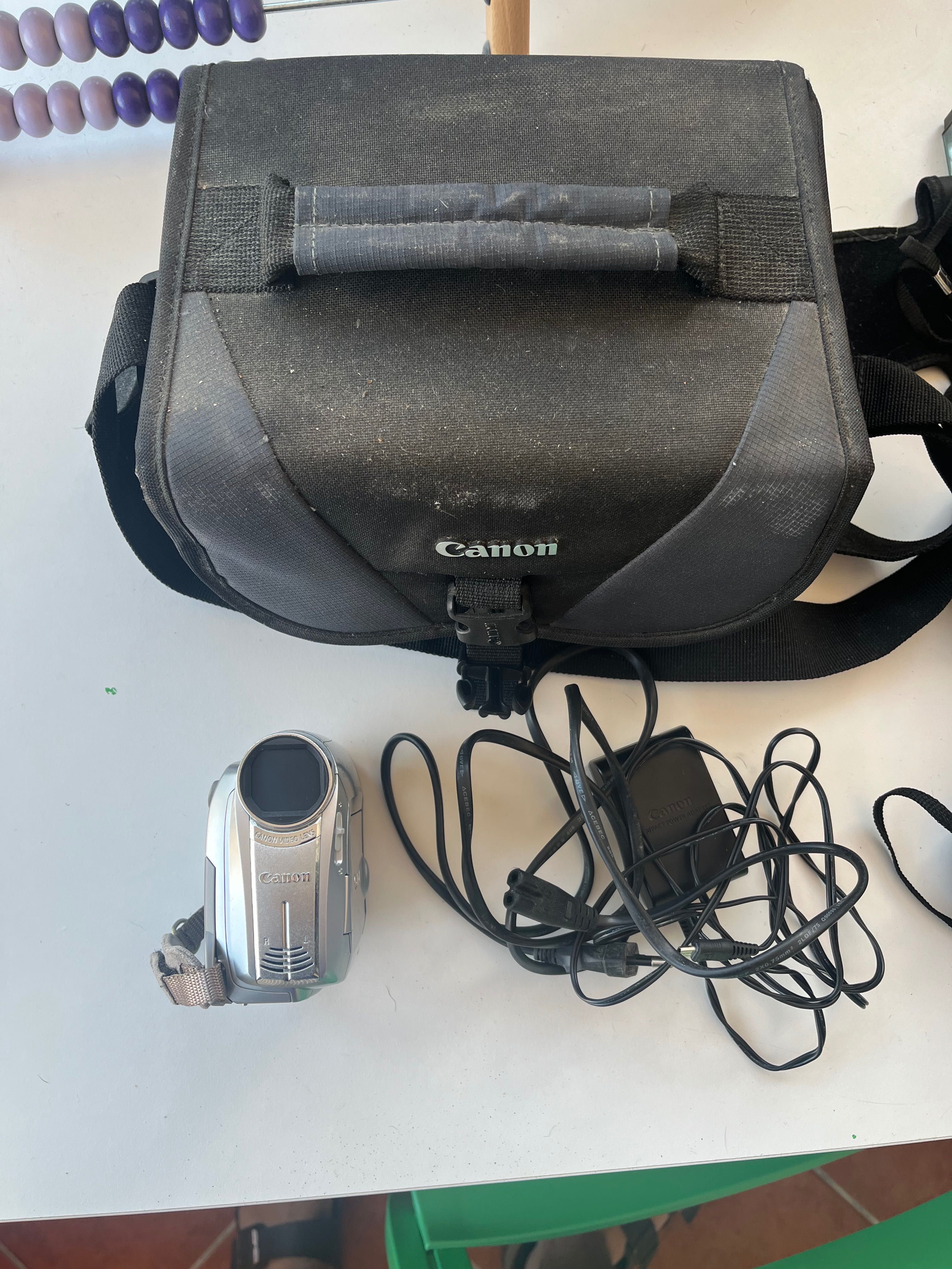 Câmeras fotográficas e câmera de filmar