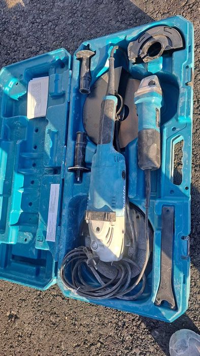 makita  szlifierka kątowa durz i mała