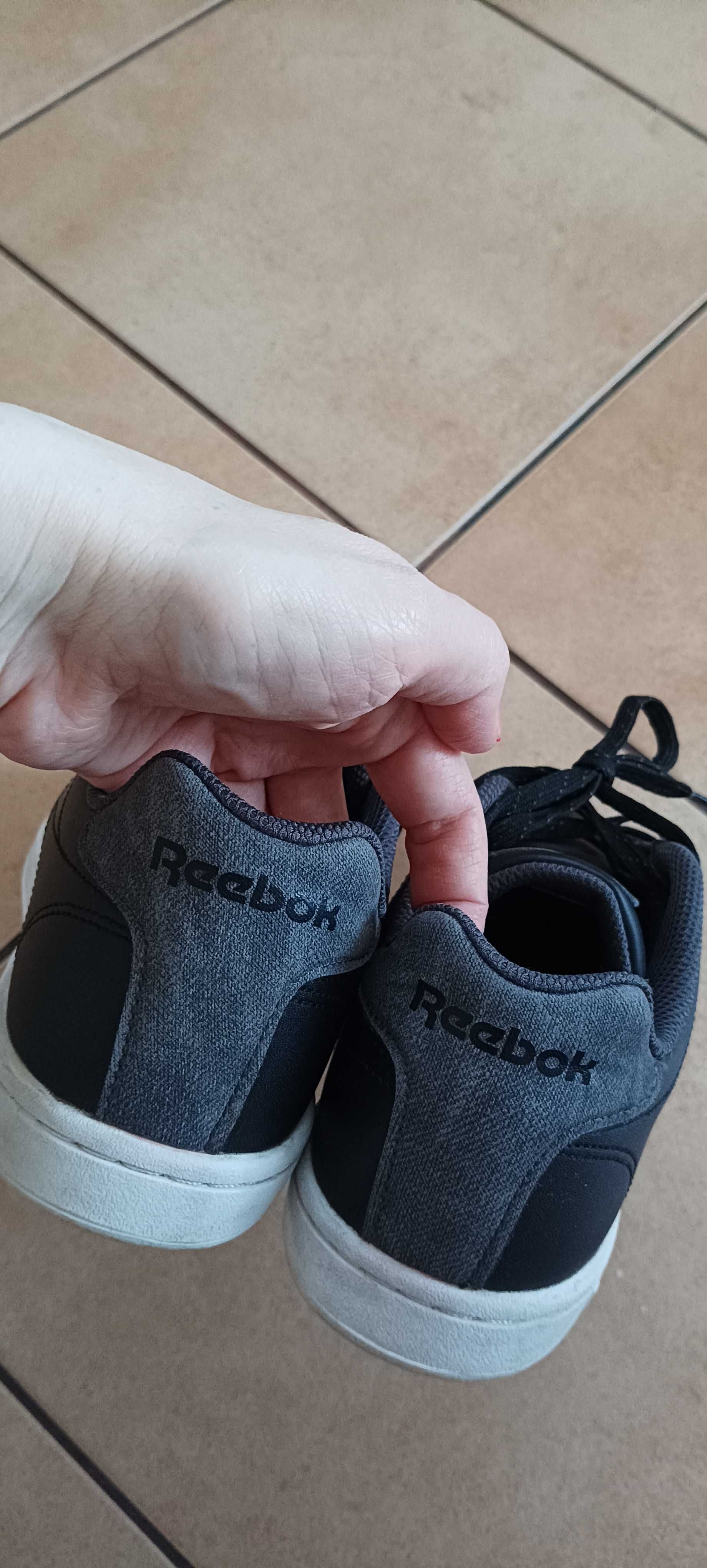 Buty wiosenne trzewiki półbuty Reebok chłopięce rozmiar 38,5cm