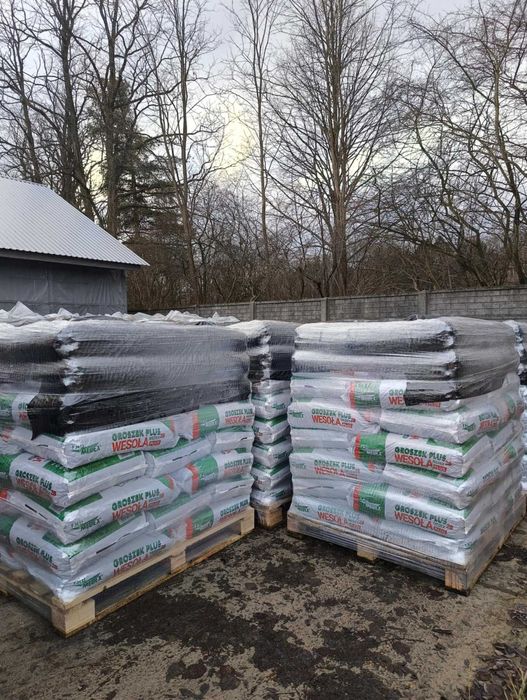 Groszek wysokokaloryczny workowany po 20 i 25 kg