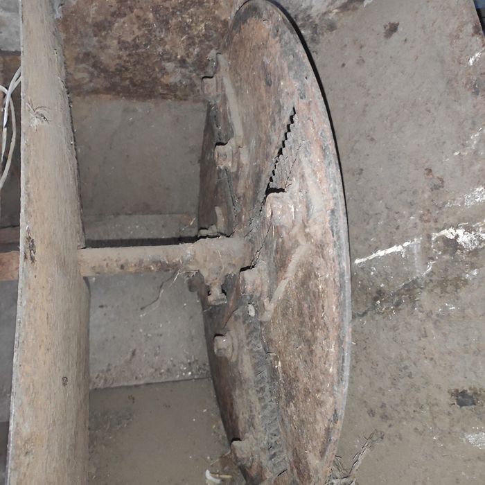 Бурякорізка з електромотором