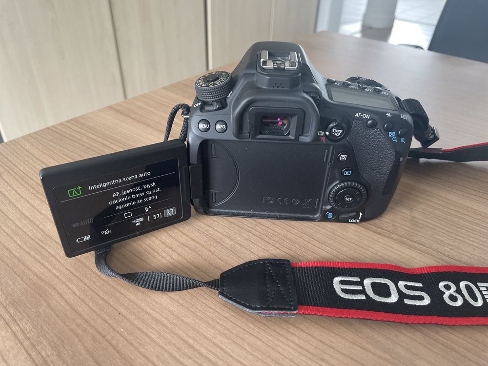 Canon EOS 80D Body