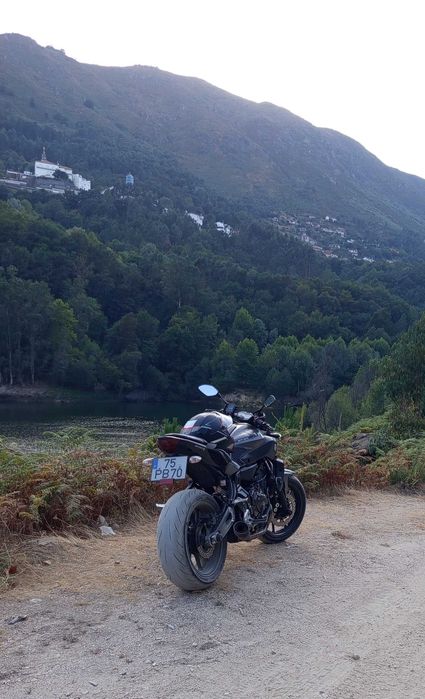 Moto Yamaha MT 07