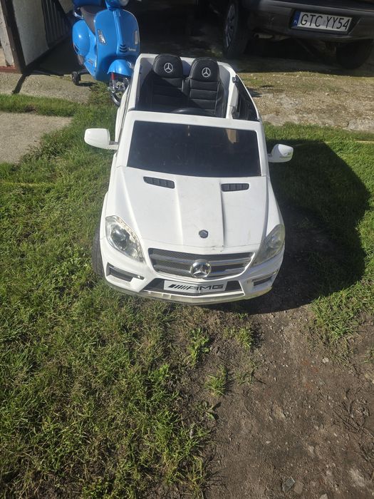 Sprzedam auto mercedes i motoryzacja na akumulator.