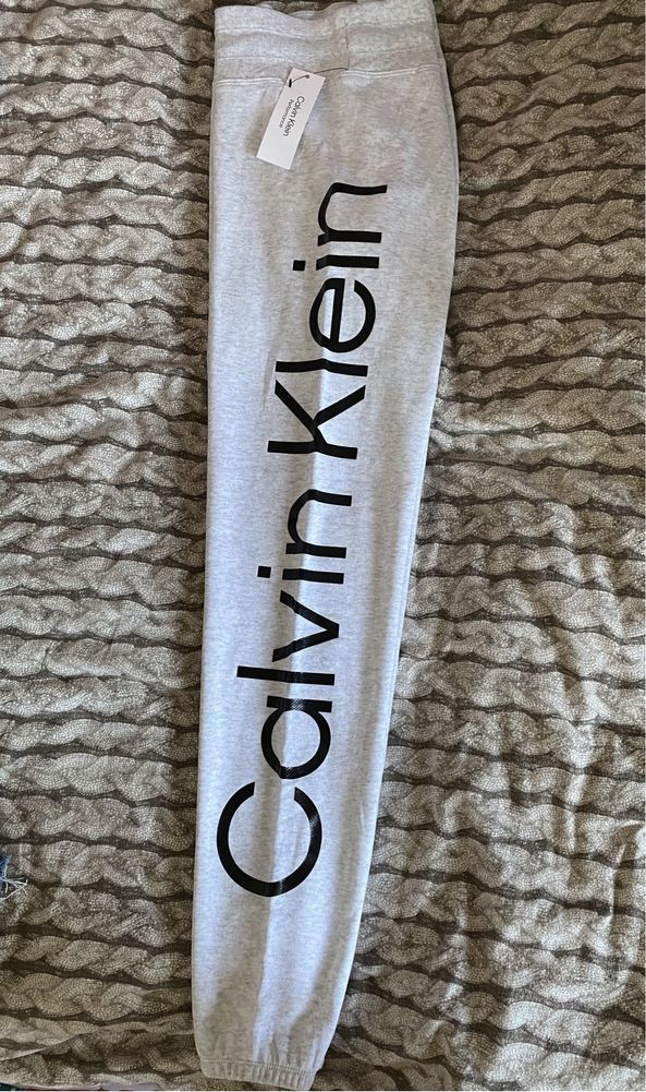 Спортивні штани Calvin Klein Performance